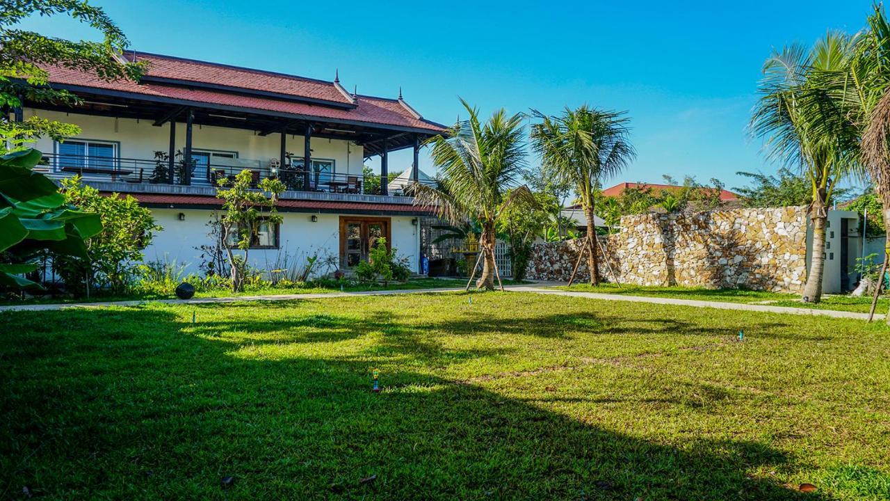 Unique Private Villas Siem Reap Bagian luar foto